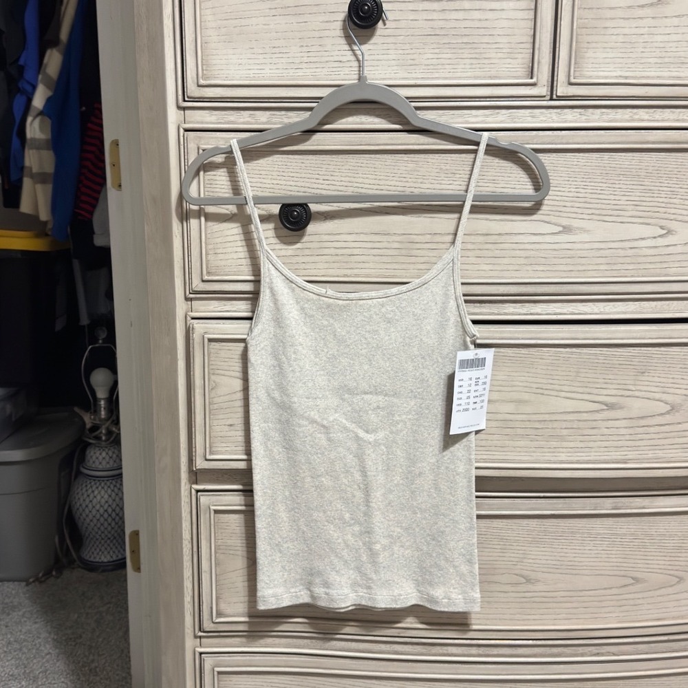 Brandy Melville Skylar Tank Top Heather Grey Ribbed Cotton Cami NWT MW922L
